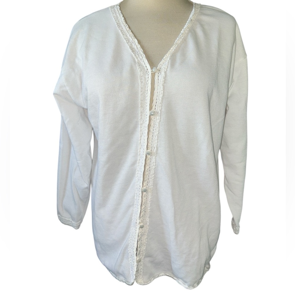 Victoria’s Secret vintage sweater cardigan long sleeves lace/satin side XSmall